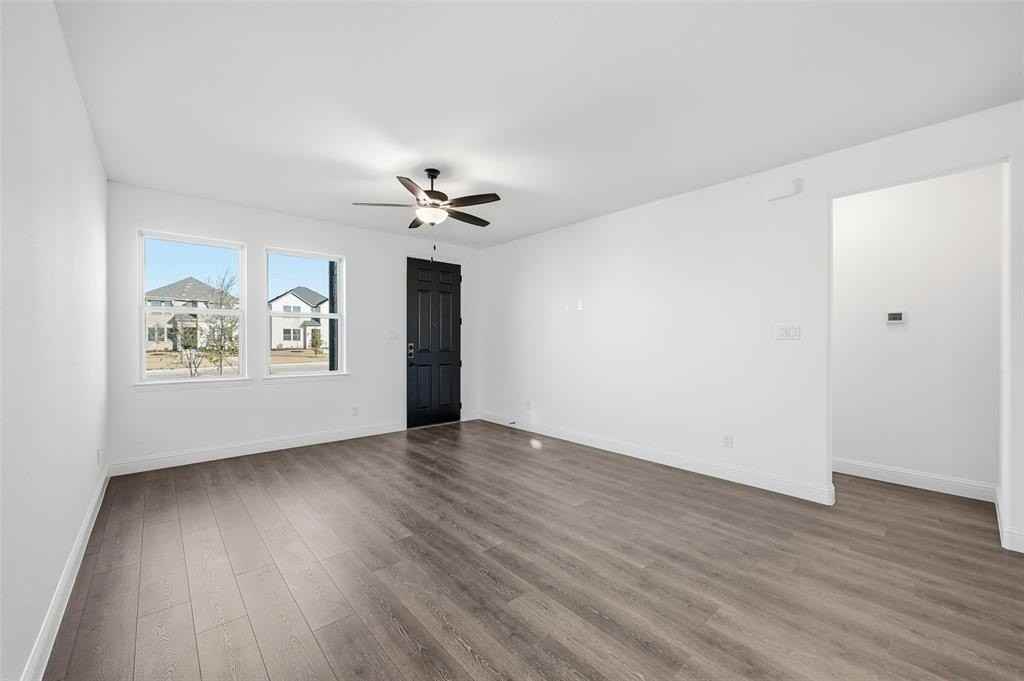 108 N Sky Dr - Photo 6 of 40