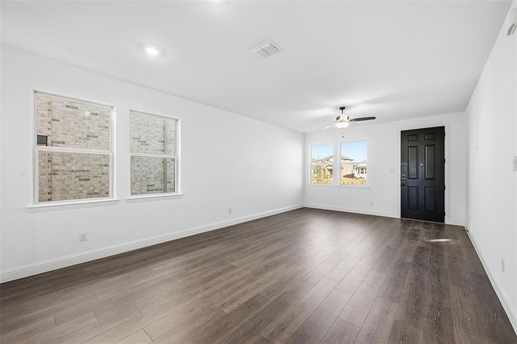 108 N Sky Dr - Photo 7 of 40