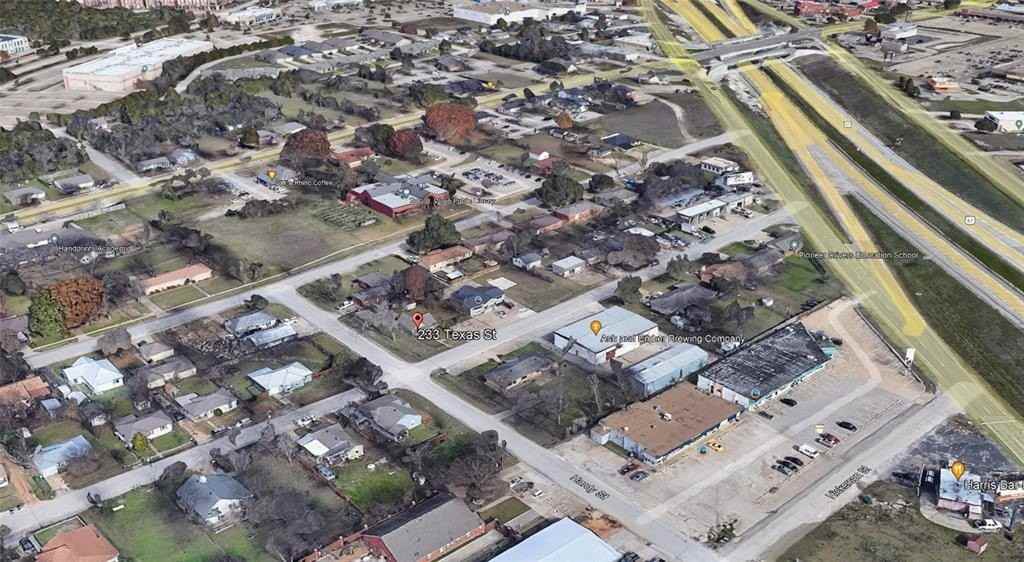 233 Texas St - Photo 5 of 34