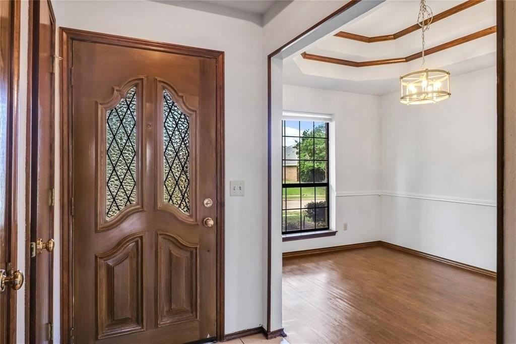 4441 Fremont Ln - Photo 4 of 25