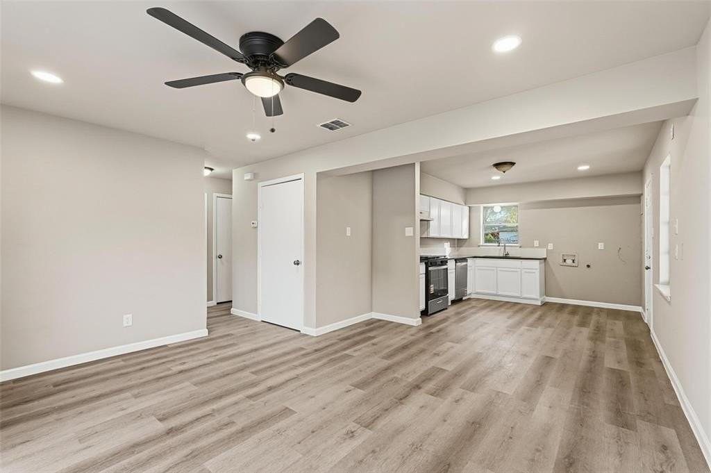 1118 Richard Dr - Photo 4 of 19