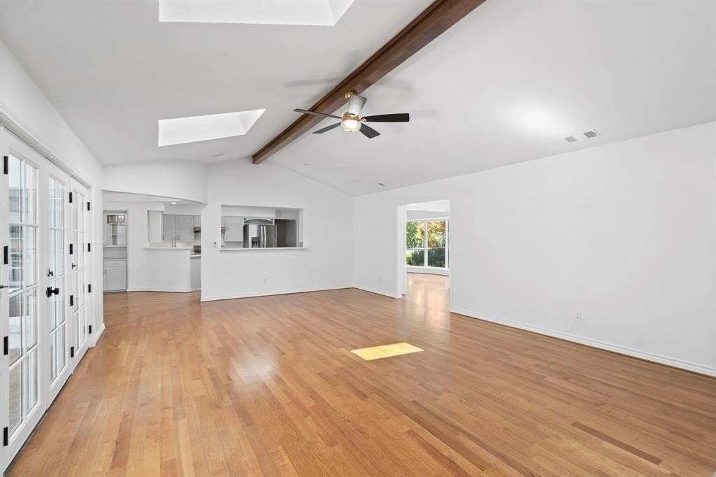 3940 Shady Hill Dr - Photo 3 of 39