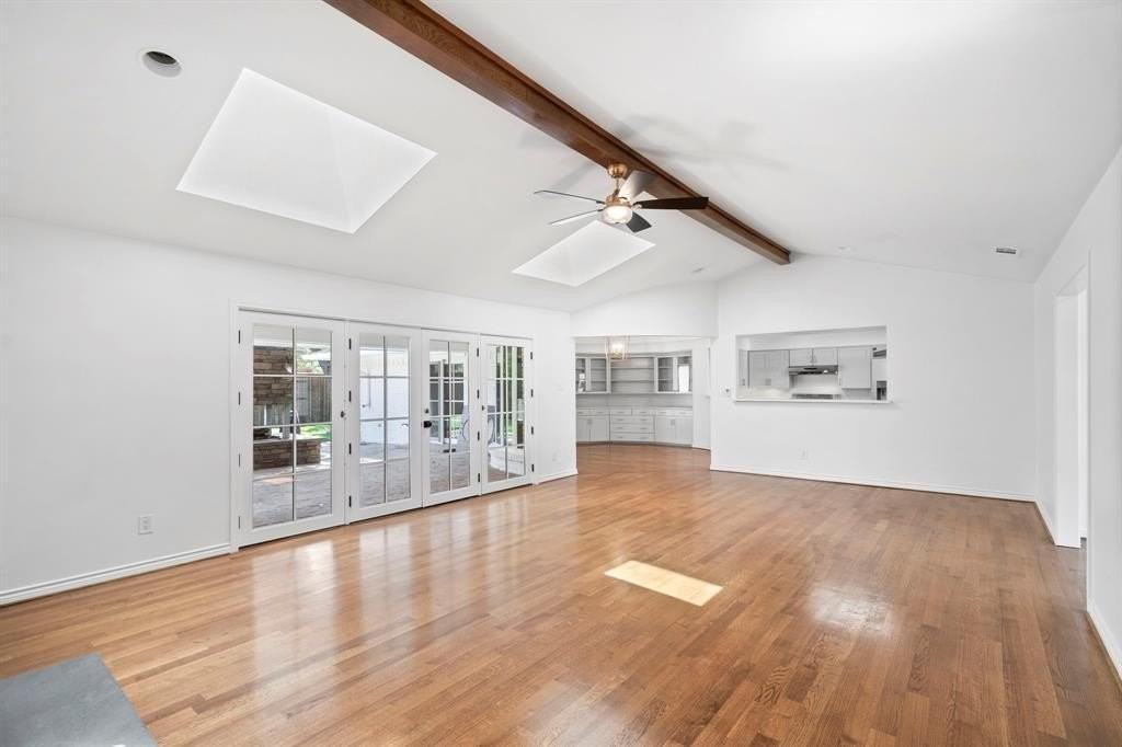 3940 Shady Hill Dr - Photo 6 of 39