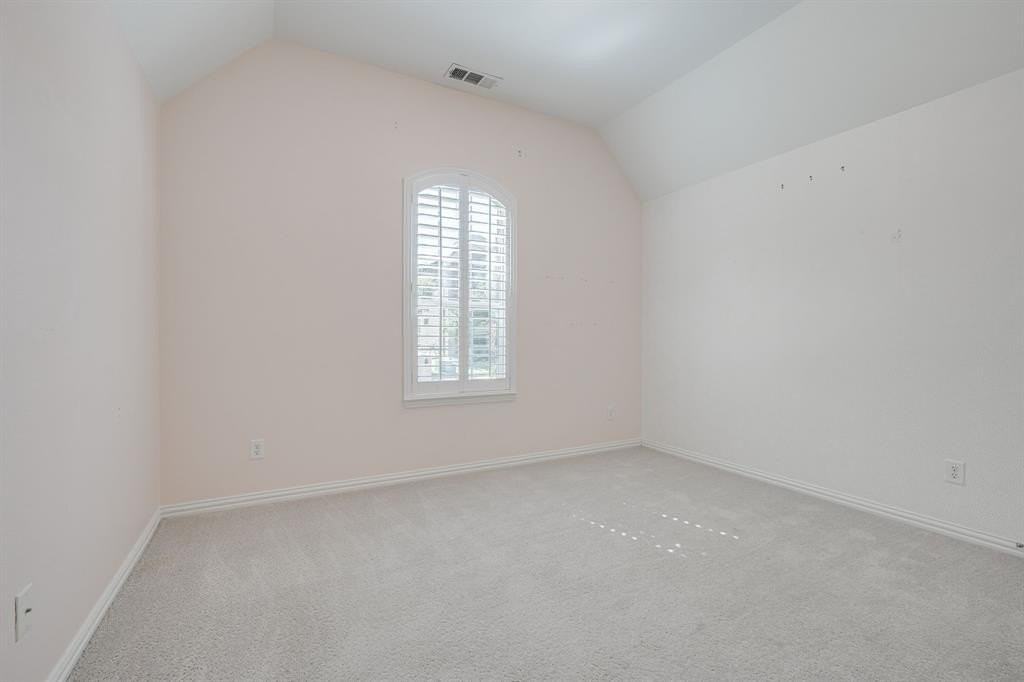 6804 Denali Dr - Photo 6 of 32