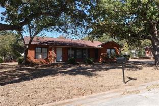 1002 Lowrie St - Photo 1 of 1