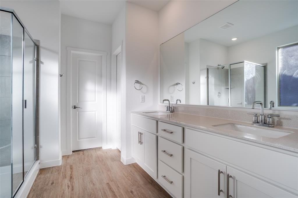 816 Warleggan Way - Photo 6 of 12