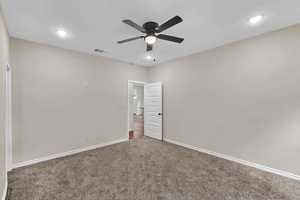 415 Martin Luther King Jr Dr - Photo 4 of 26