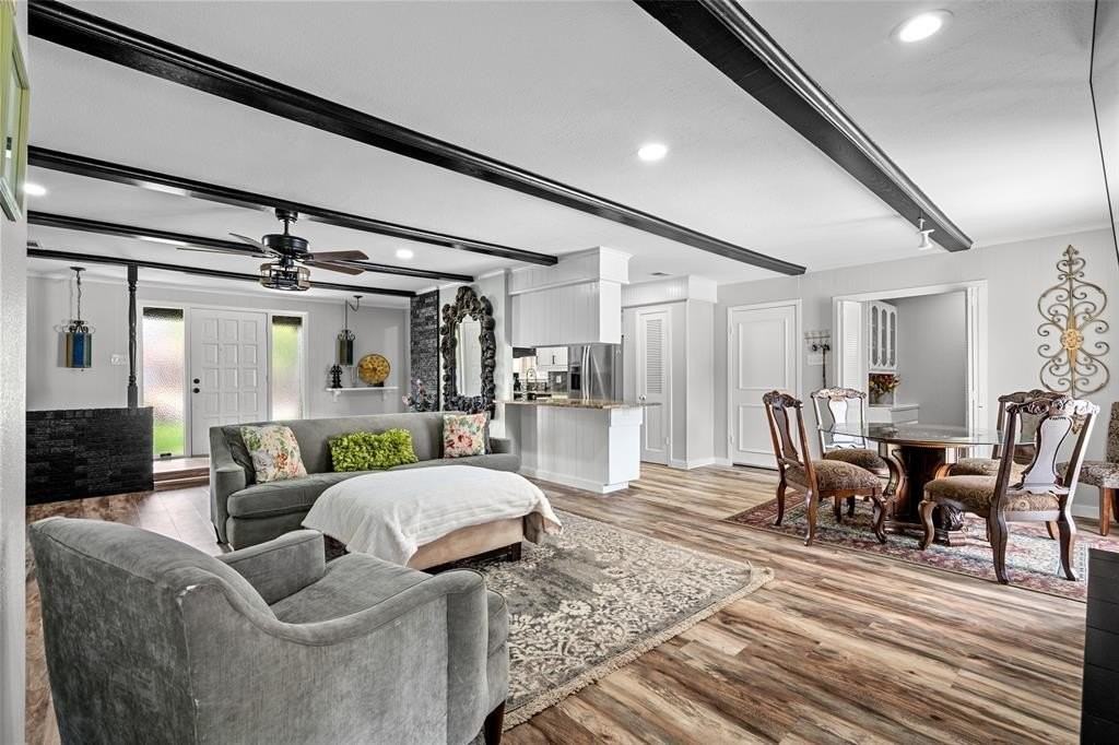 2316 Watchill Dr - Photo 7 of 26