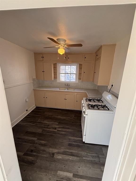 1321 Oak St - Photo 5 of 8