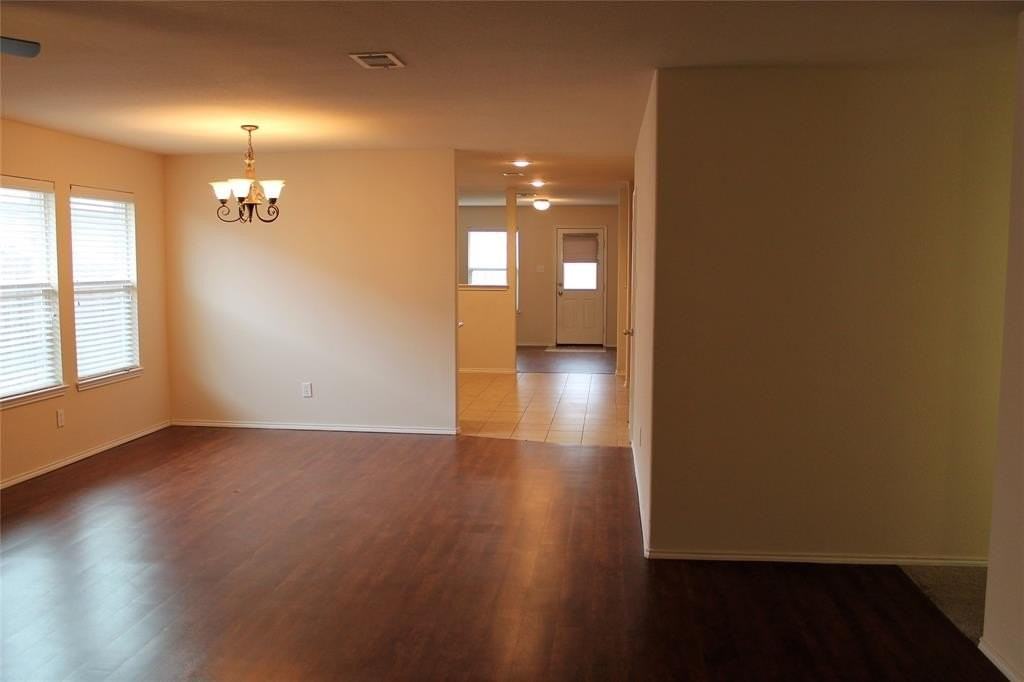 12732 Northern Pine Dr - Photo 3 of 17