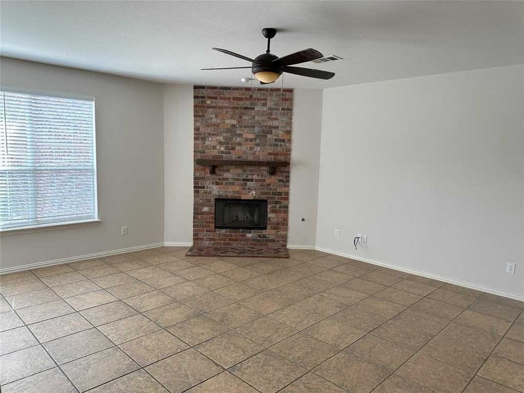 13350 Duesenberg Dr - Photo 5 of 19