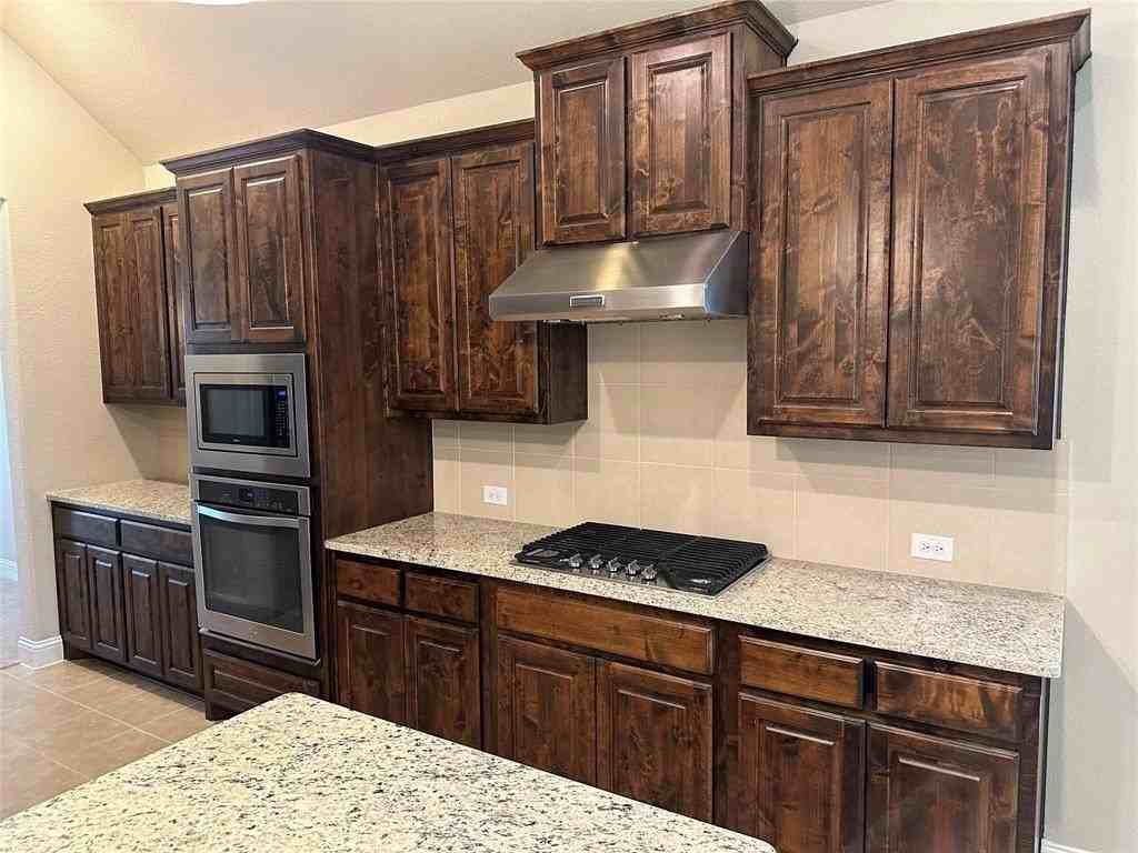 8825 Abbington Pl - Photo 2 of 15