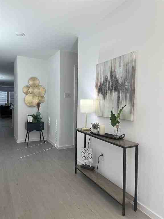 2036 Sulky Ln - Photo 3 of 10