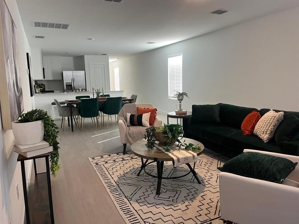 2036 Sulky Ln - Photo 5 of 10