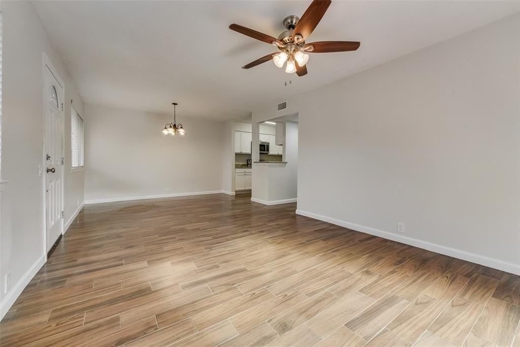 4427 Westminster Dr - Photo 2 of 15