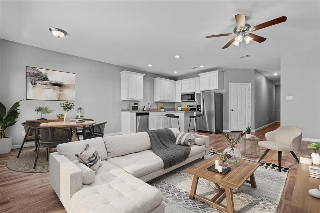 121 Winners Cir #103 - Photo 6 of 20