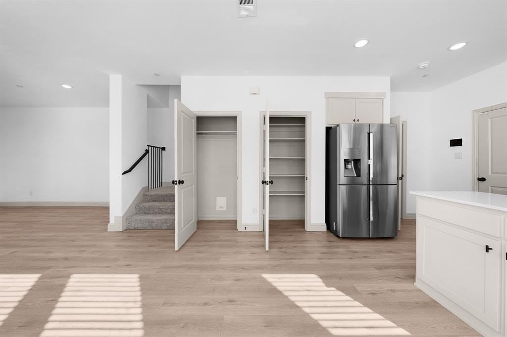 500 4th St - Photo 5 of 29