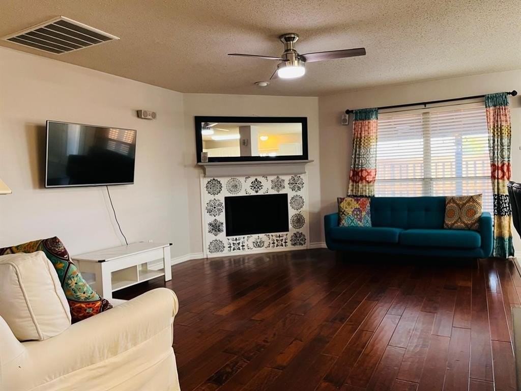 1703 Solitude Ct - Photo 6 of 20