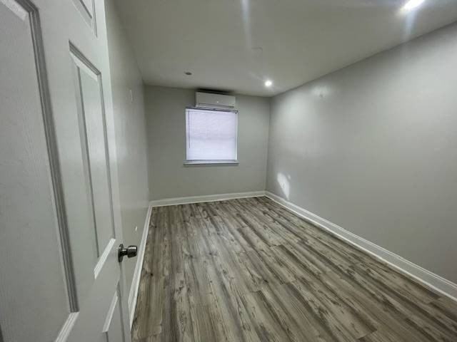 451 Castle Hill Ave #2 - Photo 6 of 7