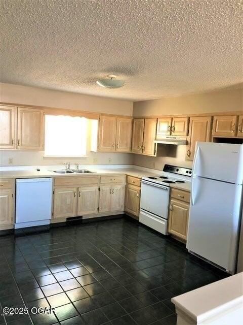 1609 Mayberry Dr - Photo 3 of 8