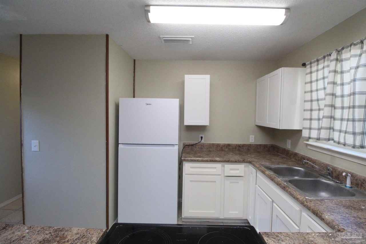 1007 W Hatton St - Photo 5 of 12