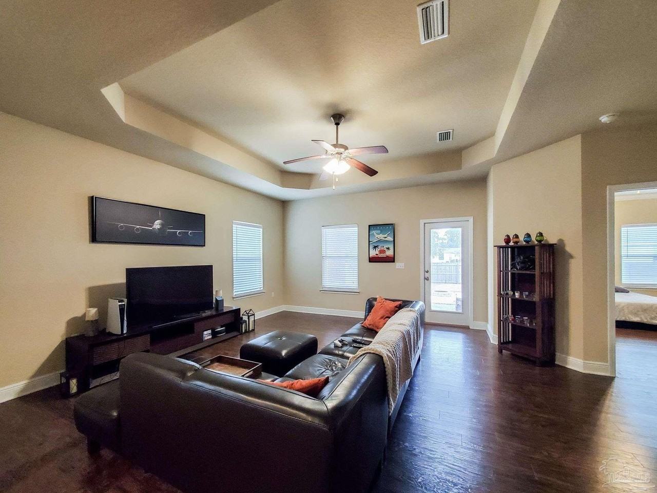 9786 Brookstone Way - Photo 6 of 17