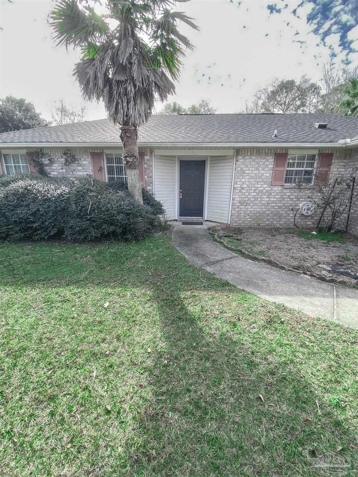 12611 Meadson Rd - Photo 2 of 22