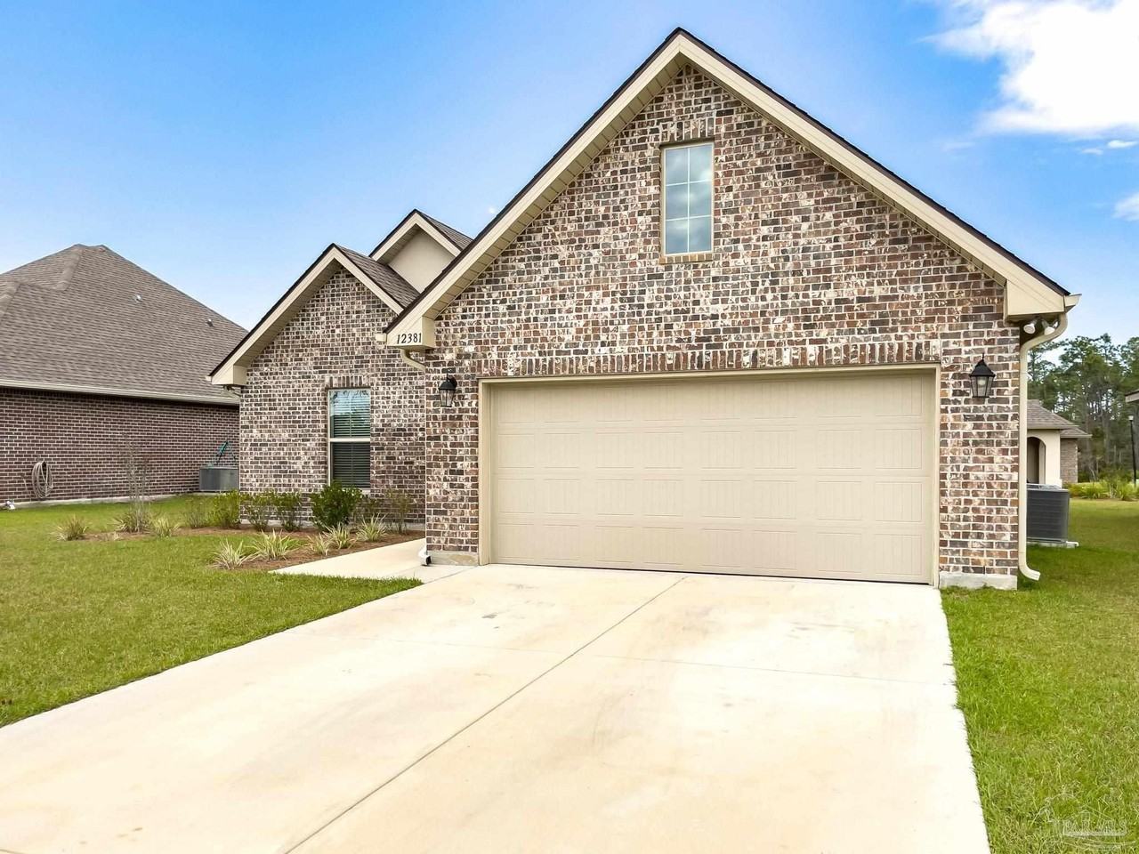 12381 Another Way - Photo 3 of 33