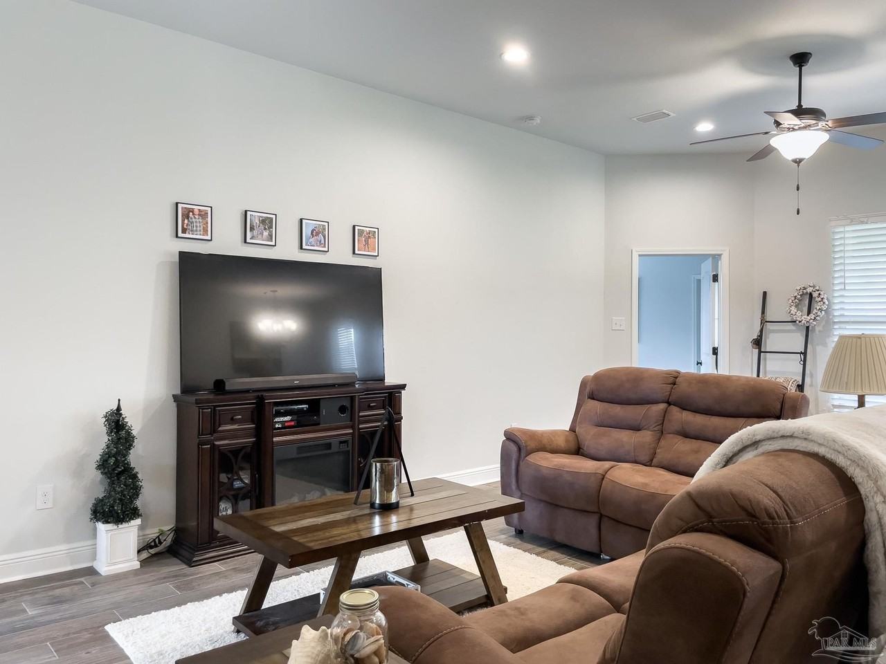 12381 Another Way - Photo 6 of 33