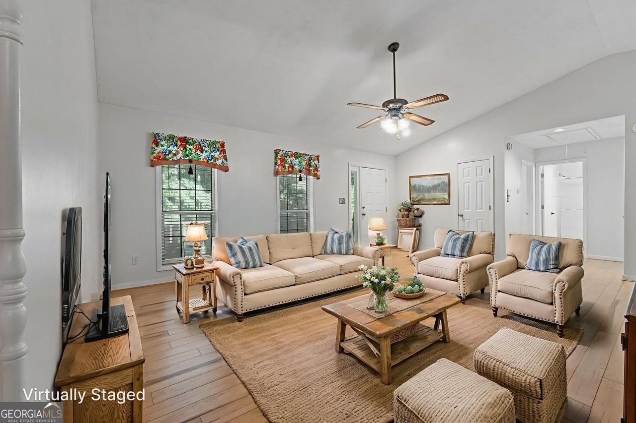 127 Circle H Dr - Photo 5 of 19