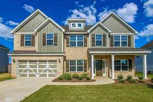 featured image of 319 Pearl Moss Ln