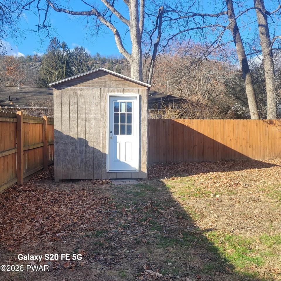 807 Avenue K Unit Left #LEFT - Photo 4 of 15