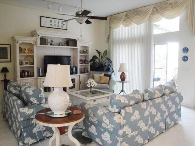 5216 Nw 109th Way - Photo 6 of 21