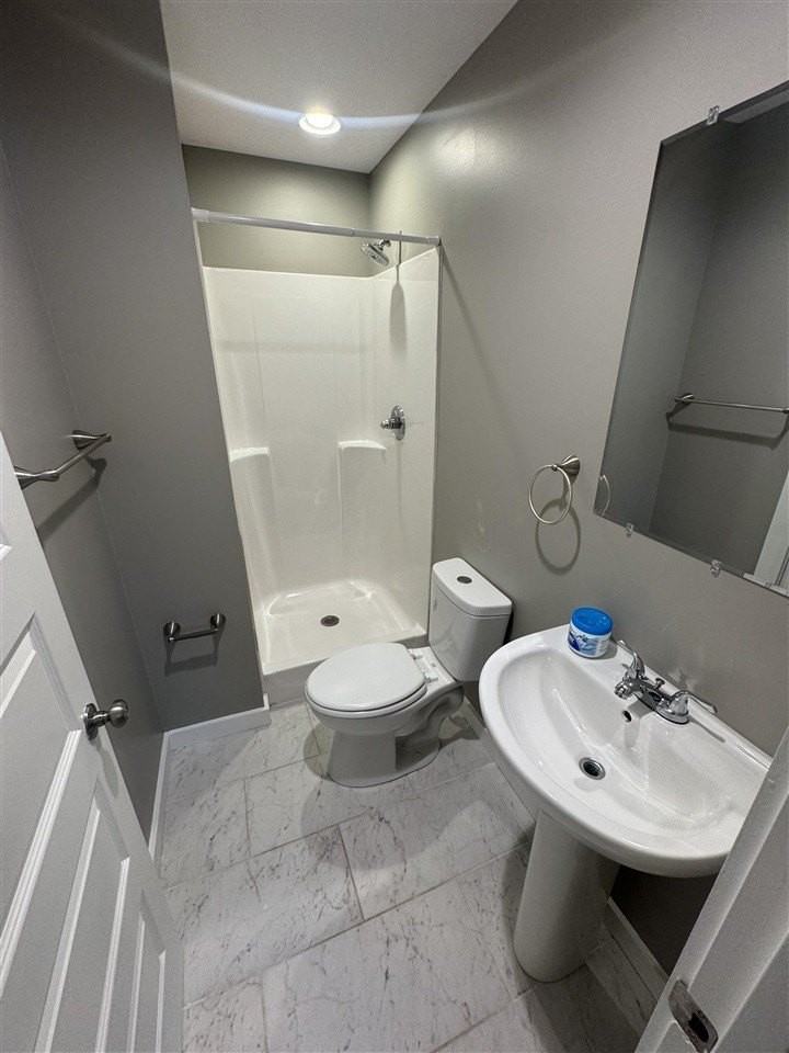 820 Smith Way - Photo 4 of 14