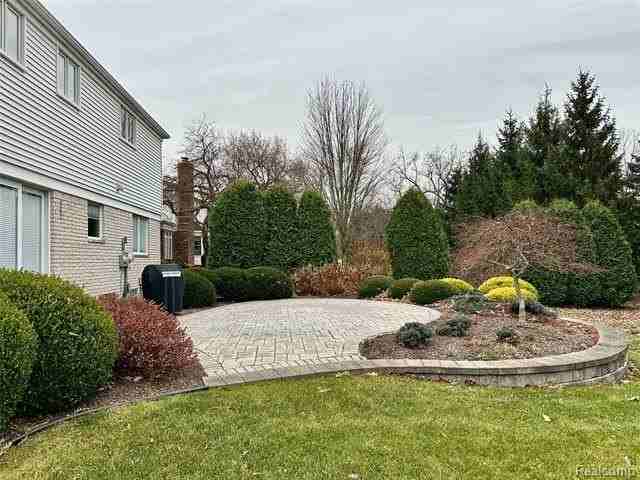 4213 Wentworth Dr - Photo 6 of 21