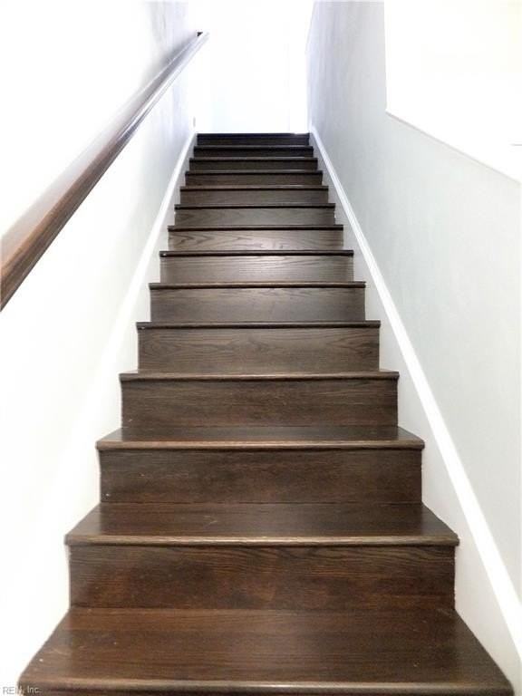 4514 Coronet Ave - Photo 6 of 32