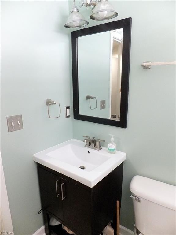 4514 Coronet Ave - Photo 7 of 32