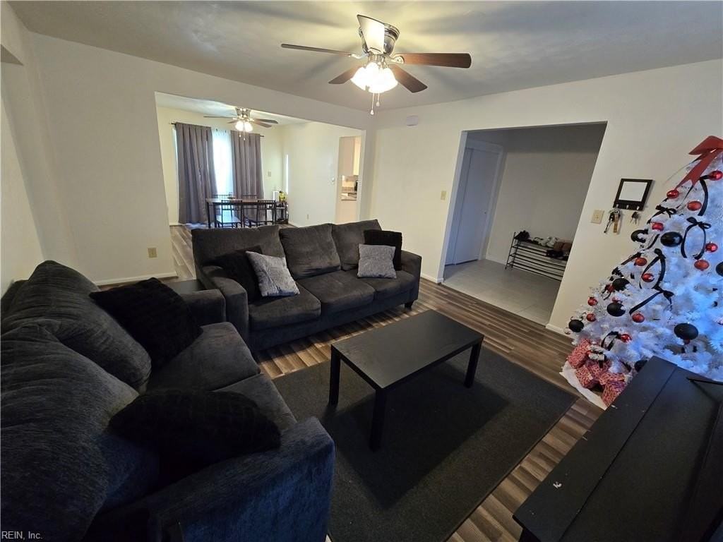 3229 Bruno Dr - Photo 7 of 15