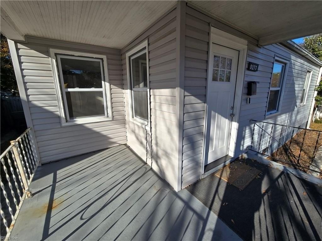 9277 Mason Creek Rd - Photo 2 of 15