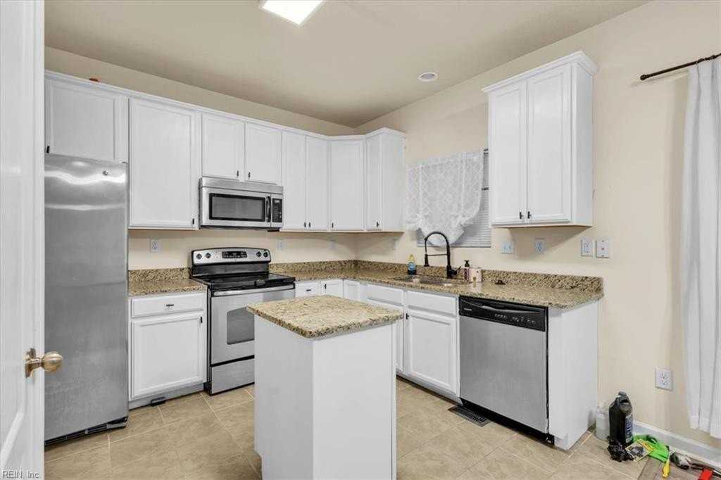 9449 Garrett Ave - Photo 6 of 38