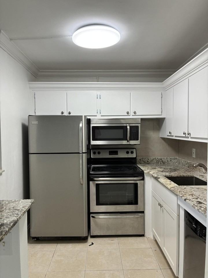 650 Horizons E #107 - Photo 2 of 8