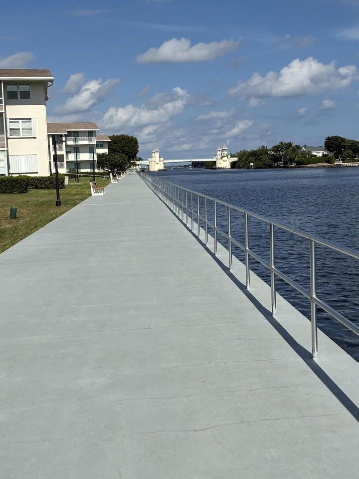 650 Horizons E #107 - Photo 5 of 8