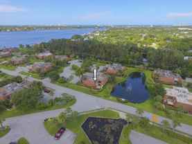 825 Center St #10B - Photo 1 of 1