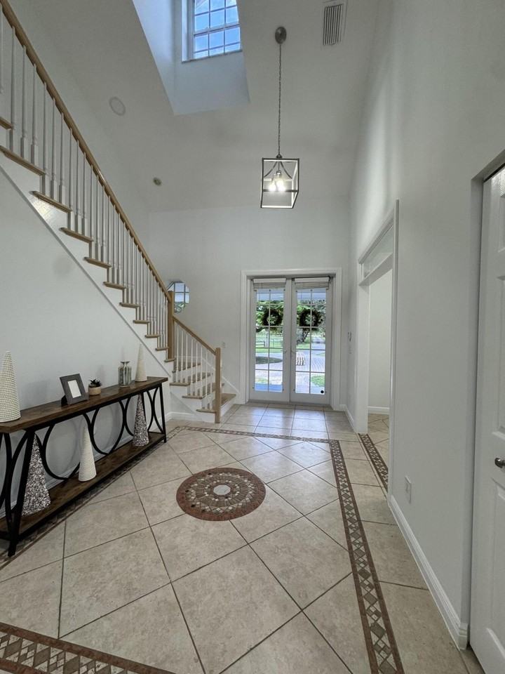 12284 Indian Mound Rd - Photo 5 of 27