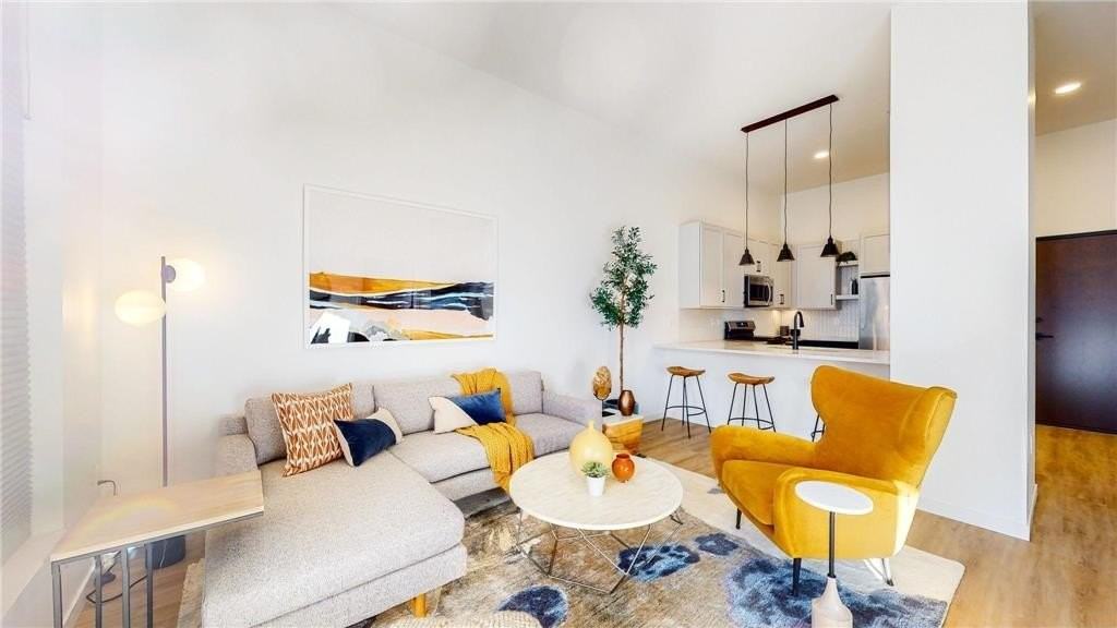 650 Portland Ave #639