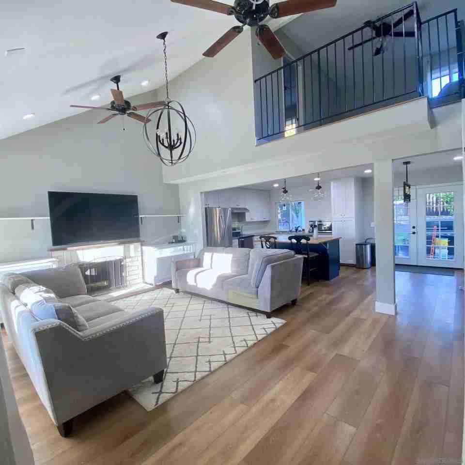 13397 Via Stephen - Photo 2 of 15