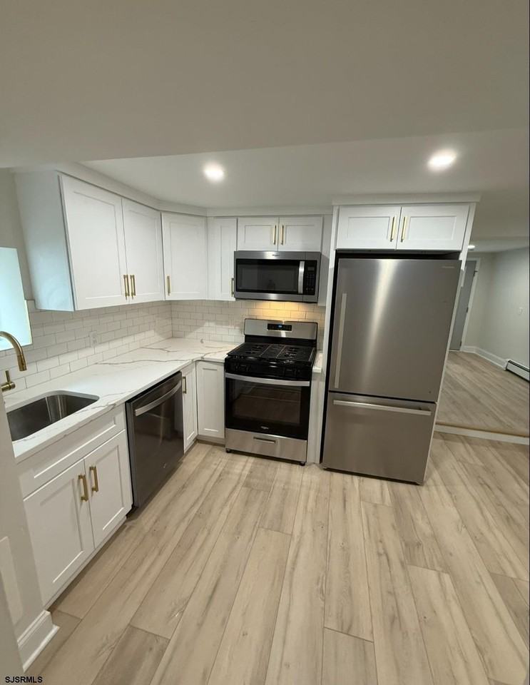 129 N New Haven Ave - Photo 5 of 12