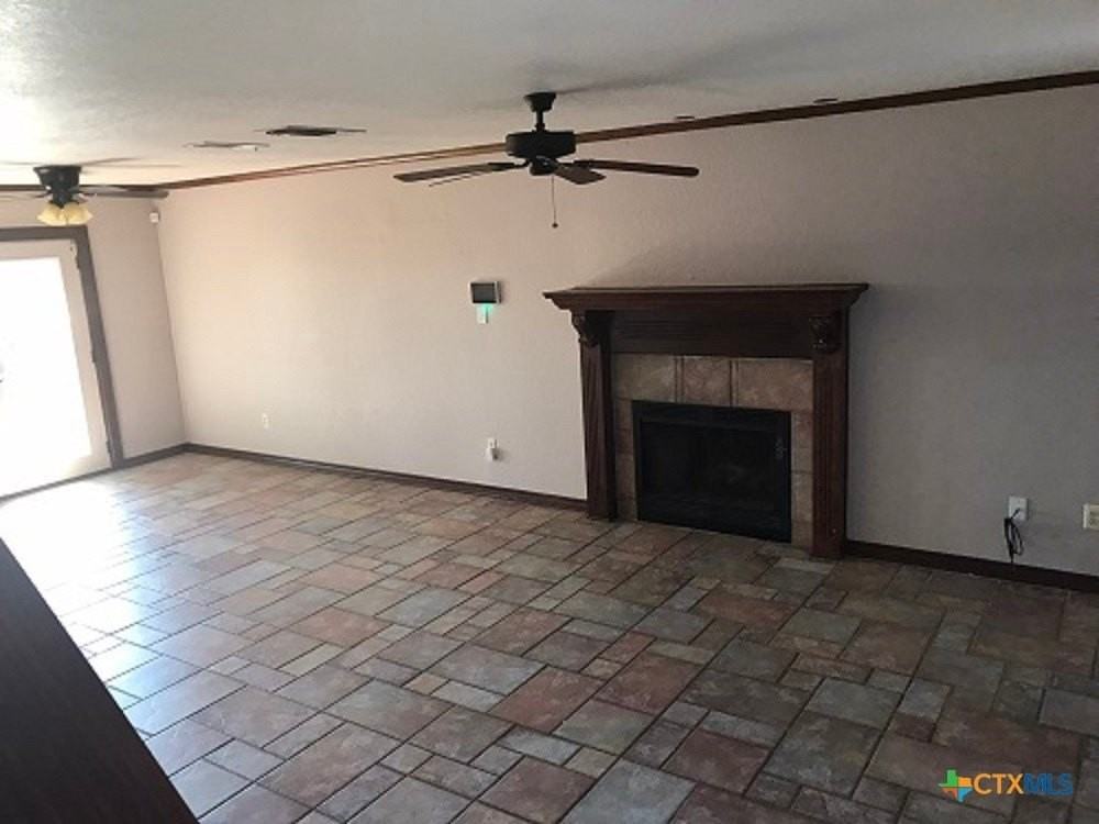 419 Tomahawk Dr - Photo 2 of 28