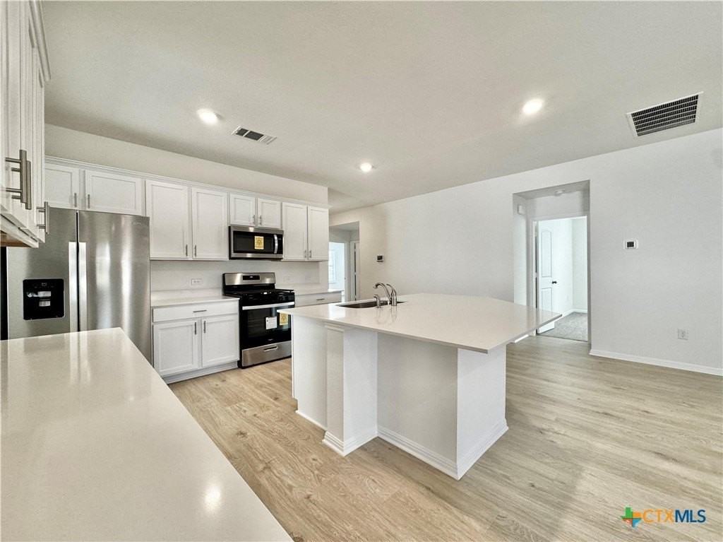 2353 Bronc Buster Way - Photo 6 of 40