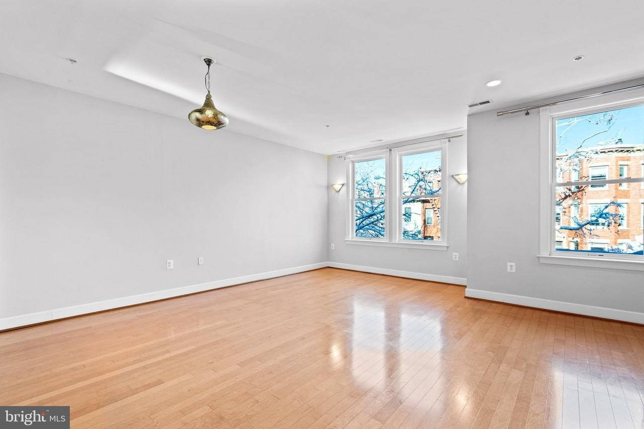 1350 Monroe St Nw Unit B #B - Photo 3 of 20